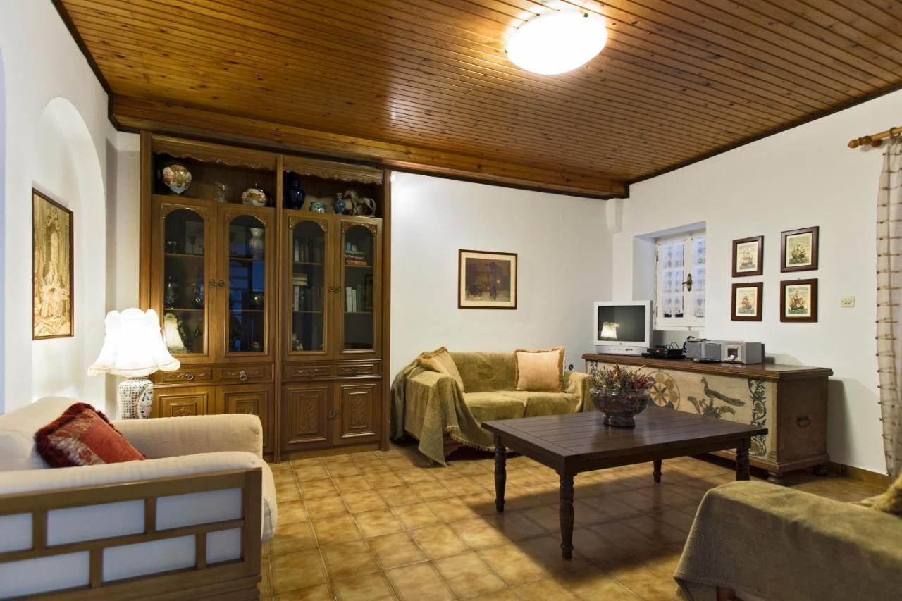 Villa Bacchus Kassiopi Corfu Extérieur photo