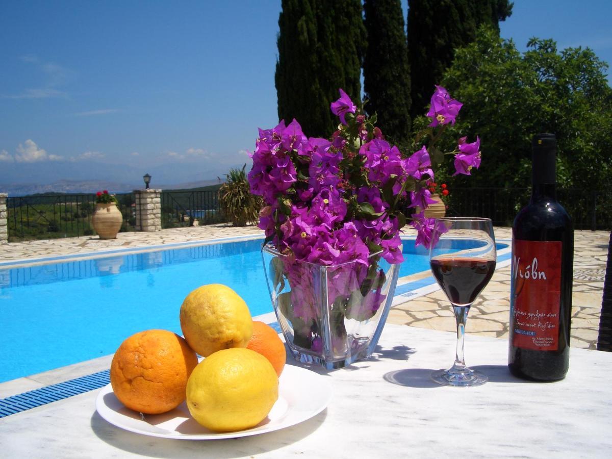 Villa Bacchus Kassiopi Corfu Extérieur photo