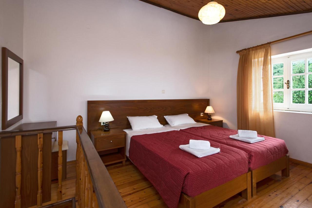 Villa Bacchus Kassiopi Corfu Extérieur photo