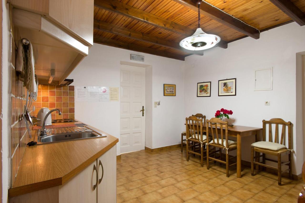 Villa Bacchus Kassiopi Corfu Extérieur photo