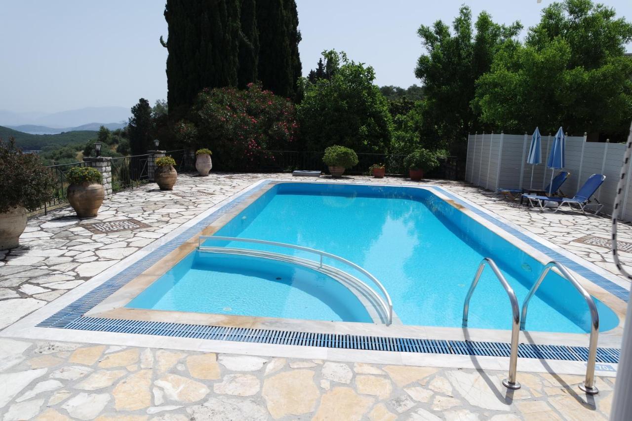 Villa Bacchus Kassiopi Corfu Extérieur photo