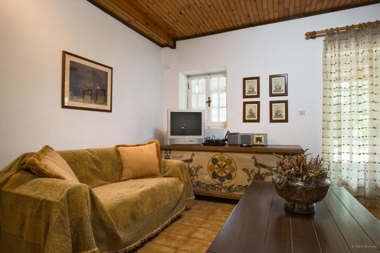 Villa Bacchus Kassiopi Corfu Extérieur photo