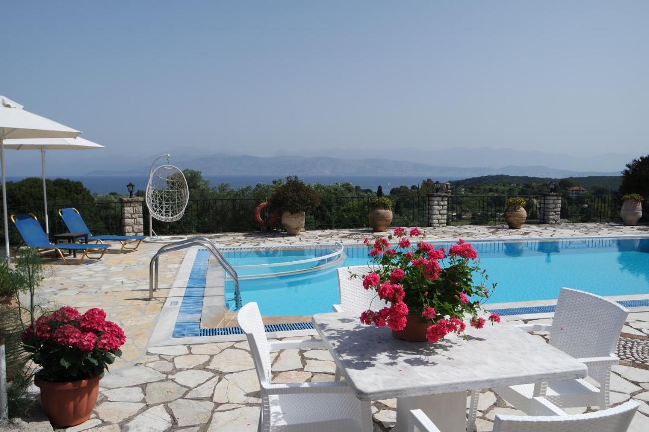 Villa Bacchus Kassiopi Corfu Extérieur photo
