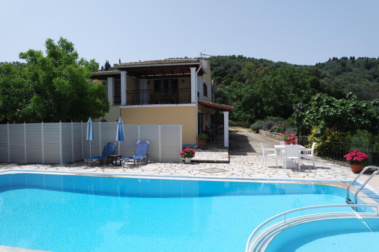 Villa Bacchus Kassiopi Corfu Extérieur photo